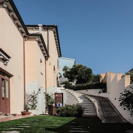 Rental Villa Bb Olbia Exteriör bild