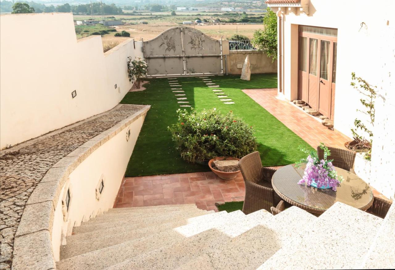 Rental Villa Bb Olbia Exteriör bild