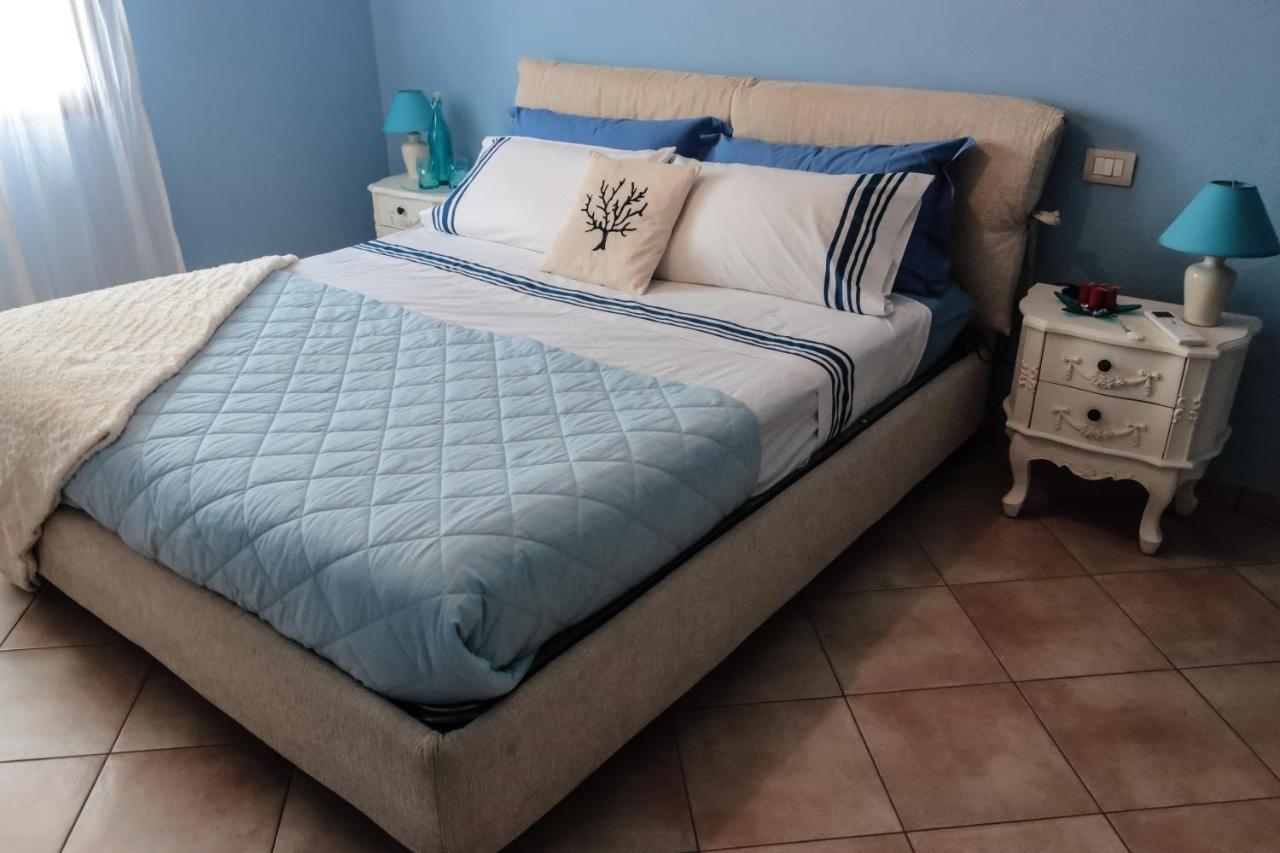 Rental Villa Bb Olbia Exteriör bild