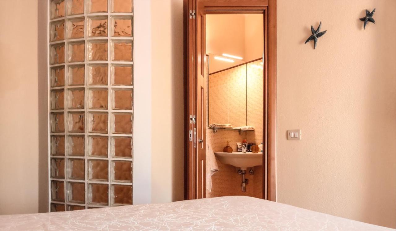 Rental Villa Bb Olbia Exteriör bild